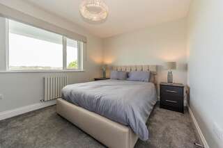 Дома для отпуска Marina views, Kinsale, Exquisite holiday homes, sleeps 16 Кинсейл Коттедж с 6 спальнями-110